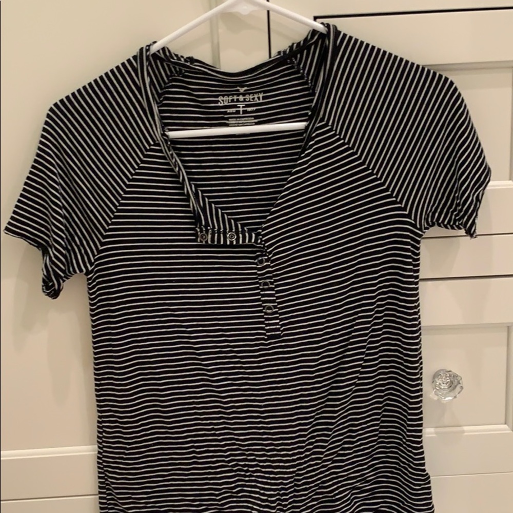 Aeropostale stripe tee shirt size XS